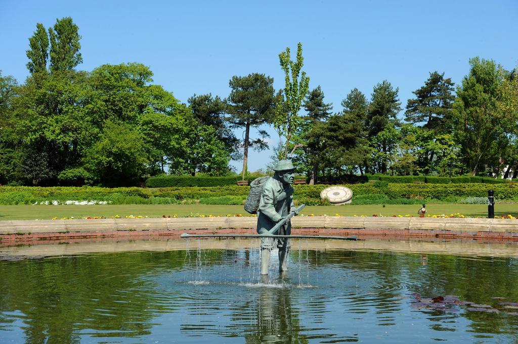 Bedford Hotel ลิธึม เซนต์ แอนน์ส ภายนอก รูปภาพ