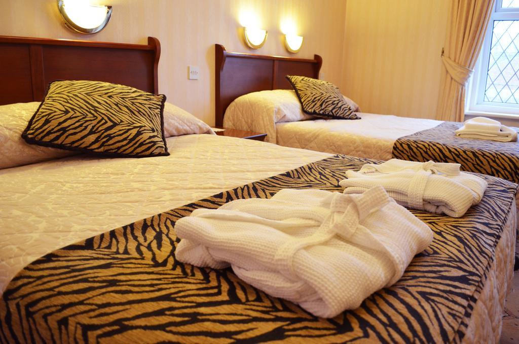Bedford Hotel ลิธึม เซนต์ แอนน์ส ภายนอก รูปภาพ