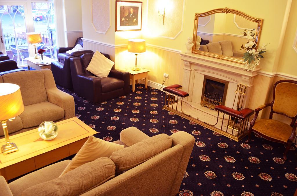 Bedford Hotel ลิธึม เซนต์ แอนน์ส ภายนอก รูปภาพ