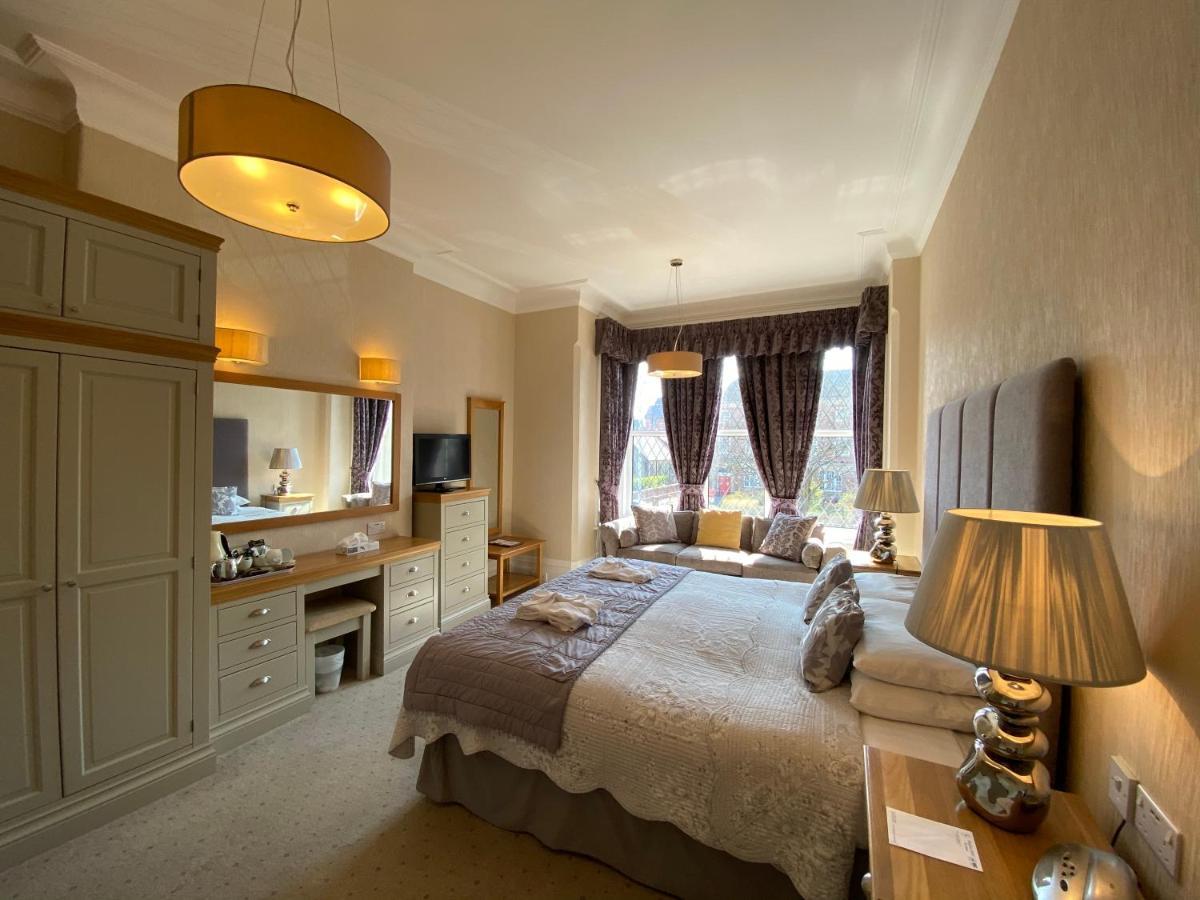 Bedford Hotel ลิธึม เซนต์ แอนน์ส ภายนอก รูปภาพ