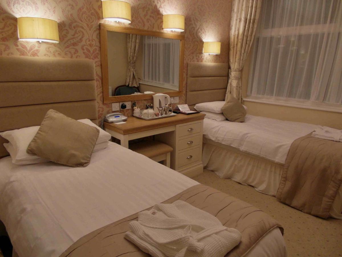 Bedford Hotel ลิธึม เซนต์ แอนน์ส ภายนอก รูปภาพ